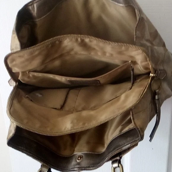 Coach Beige and Gold Handbag - Picture 4 of 4